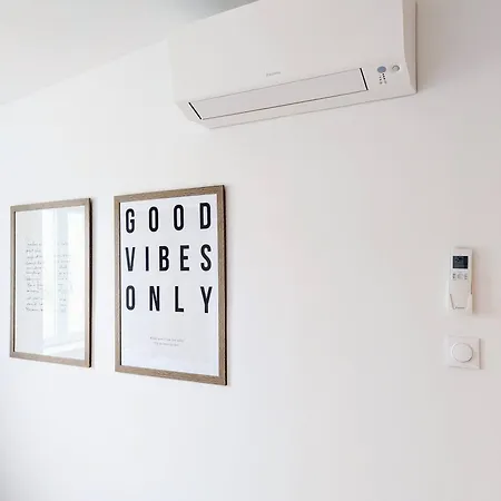Apartamento Duplex Clim Nîmes